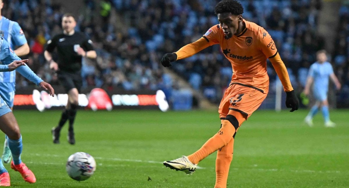 [Alberto Martínez] Barcelona are interested in signing Hull City winger Jaden Philogene! Contacts have already begun over a potential loan with an option to buy.