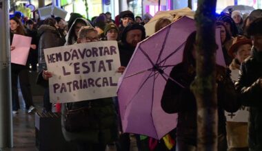 El feminisme apressa a despenalitzar l'avortament
