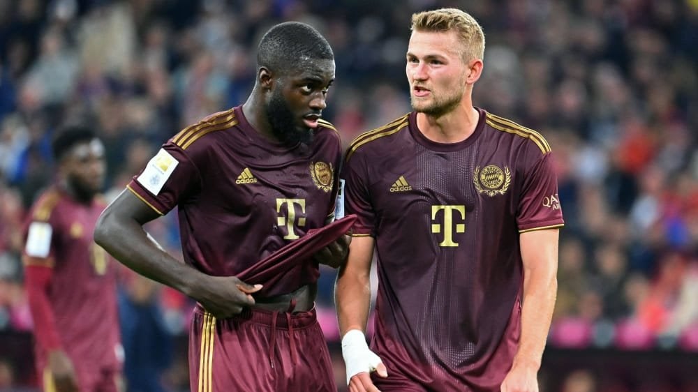 Upamecano is a candidate for sale. Bayern would be willing to talk, should a big offer come in this summer. Dier is planned as part of the team next season. Matthijs de Ligt is definitely expected to stay. The Dutchman is very popular and is a leading player at Bayern [@Plettigoal, @SkySportNews]