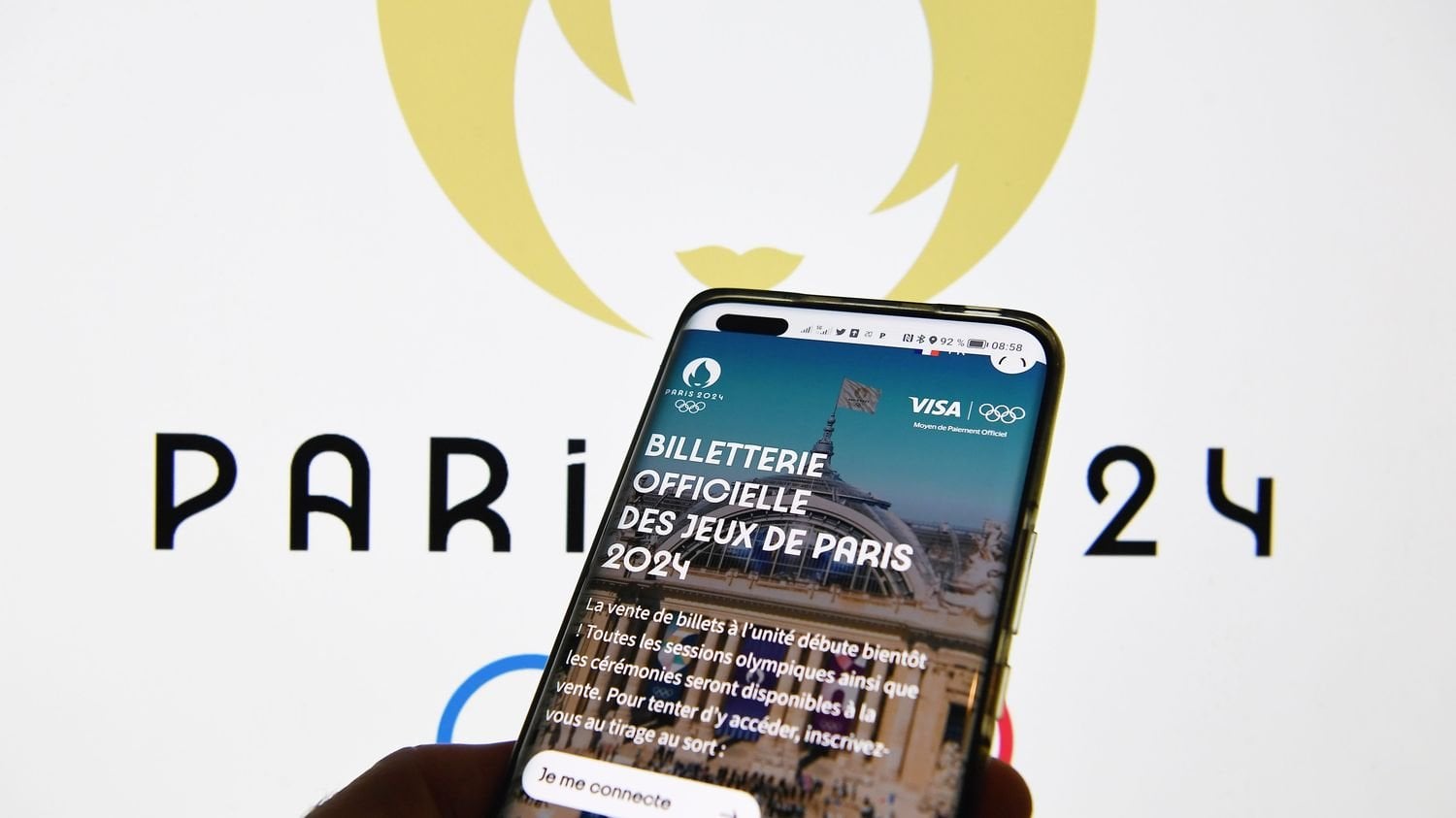 Paris 2024 : 338 sites internet frauduleux de revente de billets recensés à quelques semaines du début de la compétition