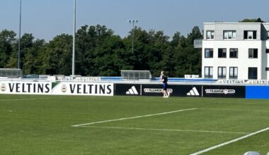 Timo Baumgartl und Dominick Drexler dürfen weiterhin nicht mit der 1. Mannschaft von Schalke trainieren und beginnen in der Trainingsgruppe 2.