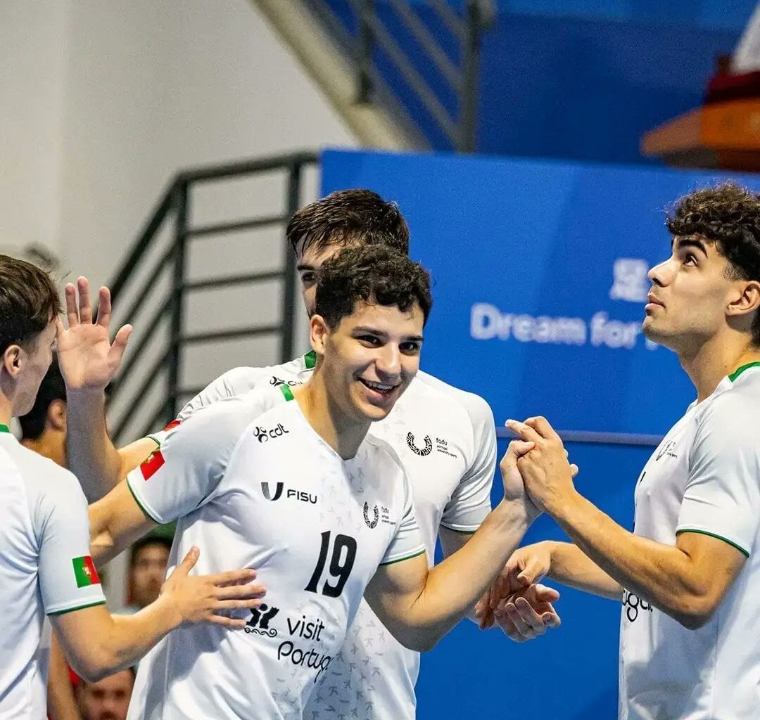 Portugal goleou, esta madrugada, os Emirados Árabes Unidos por 65-0 na segunda jornada da fase de grupos do Mundial de Futsal universitário.