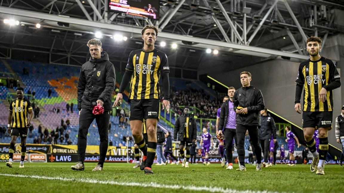 Party seeking to acquire Vitesse drops out shortly before deadline