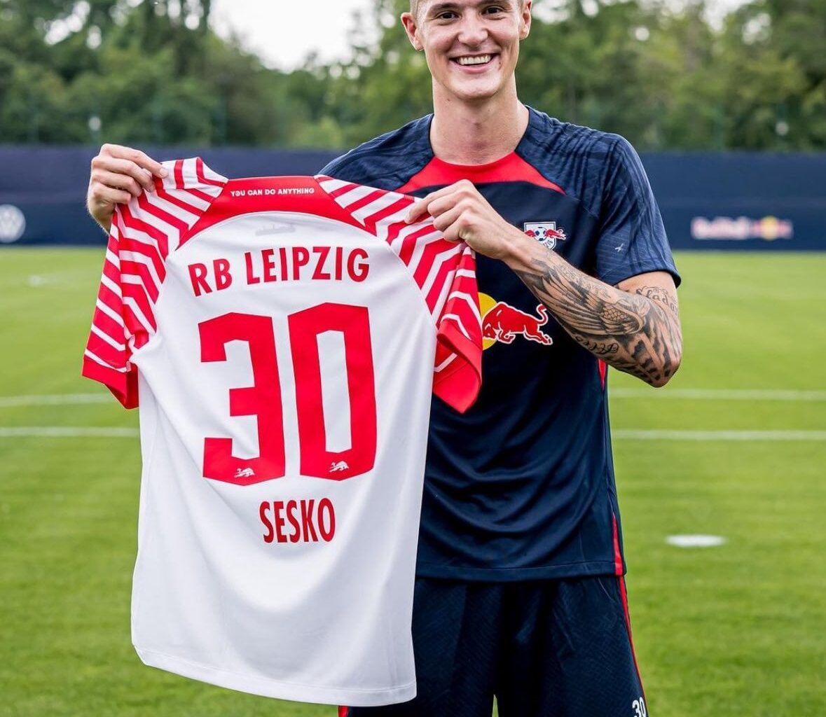 Fabrizio: EXCLUSIVE: Benjamin Šeško has decided to STAY at RB Leipzig