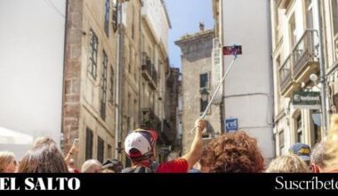 El PSOE tumba la ordenanza de Santiago de Compostela para ilegalizar 600 pisos turísticos