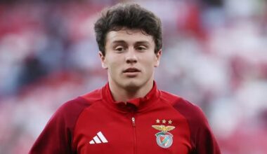 [Ben Jacobs] João Neves is in high demand, but Benfica want his €120m release clause paid. PSG hold a serious interest, but will only consider a bid at around €75m. Arsenal and Man United also tracking Neves but have no plans to trigger the clause or pay anywhere close.