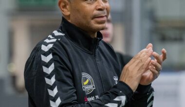 Michél Dinzey soll neuer Trainer beim KFC Uerdingen 05 werden! Eine neue Investorengruppe steht bereit und soll sportlich durch die Agentur „M-Soccermanagement“ beraten werden. Uerdingen (RL West) plant den Durchmarsch. Mehrere Spieler aus der zweiten und dritten Liga sollen kommen.