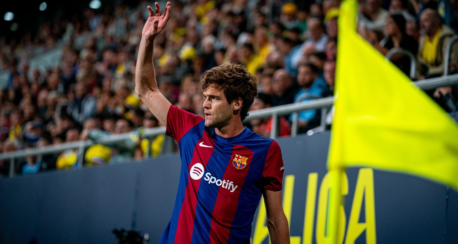OFFICIAL: Marcos Alonso not to continue with FC Barcelona
