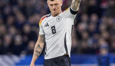 [Fabrizio Romano] Zero wrong passes in first half for Toni Kroos. 55/55 completed.