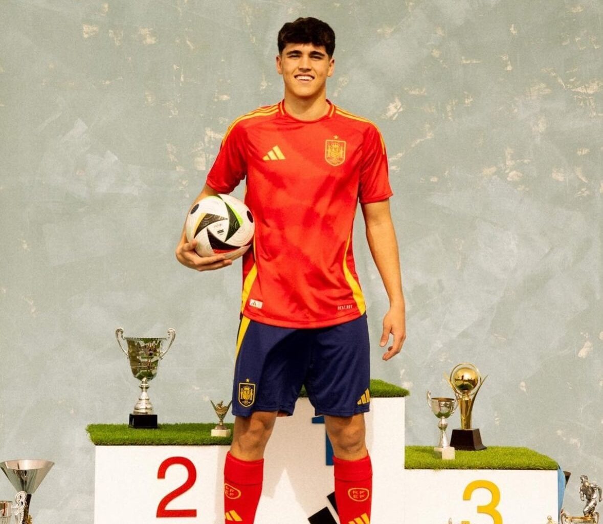 [Fabrizio Romano] Official: Pau Cubarsí, Aleix García and Marcos Llorente will be OUT of Spain squad for Euro 2024.