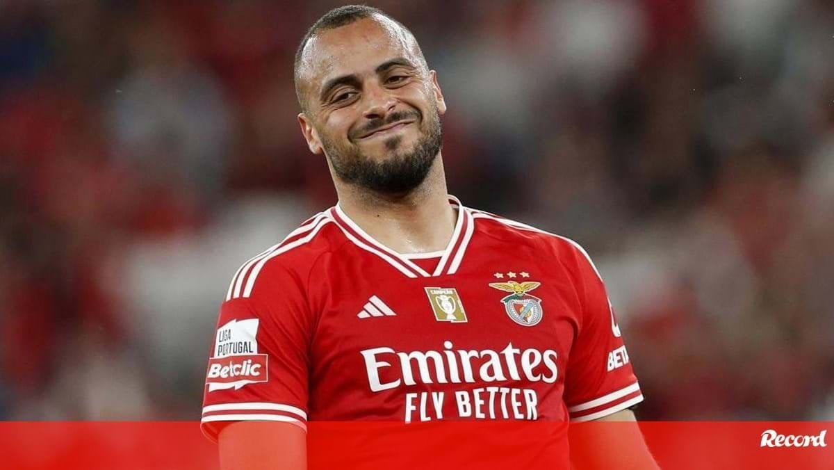 Besiktas quer Arthur Cabral