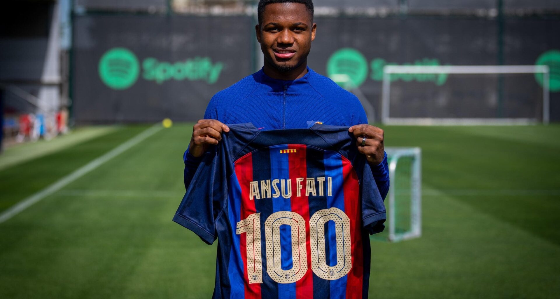 [Toni Juanmartí] Ansu Fati wants a second chance and will try to convince Hansi Flick in preseason