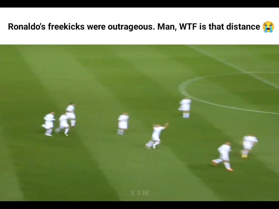A young Courtois was completely bamboozled by the knuckleball. Real Madrid vs Atletico Madrid 4-1, La Liga 2011/12
