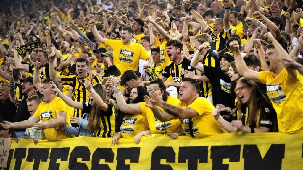 Vitesse appaers to be saved, an injection of millions from 'dream candidate'