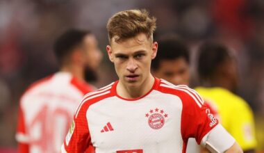 Unter Tränen spricht Kimmich über Impf-Debatte und macht Bayern schwere Vorwürfe: "Ein Kumpel sagte mir, dass weniger Menschen gestorben wären, wenn ich mich hätte impfen lassen. Das ist brutal. Wenn du da keine Familie hast, dann kann's zerbrechlich werden."