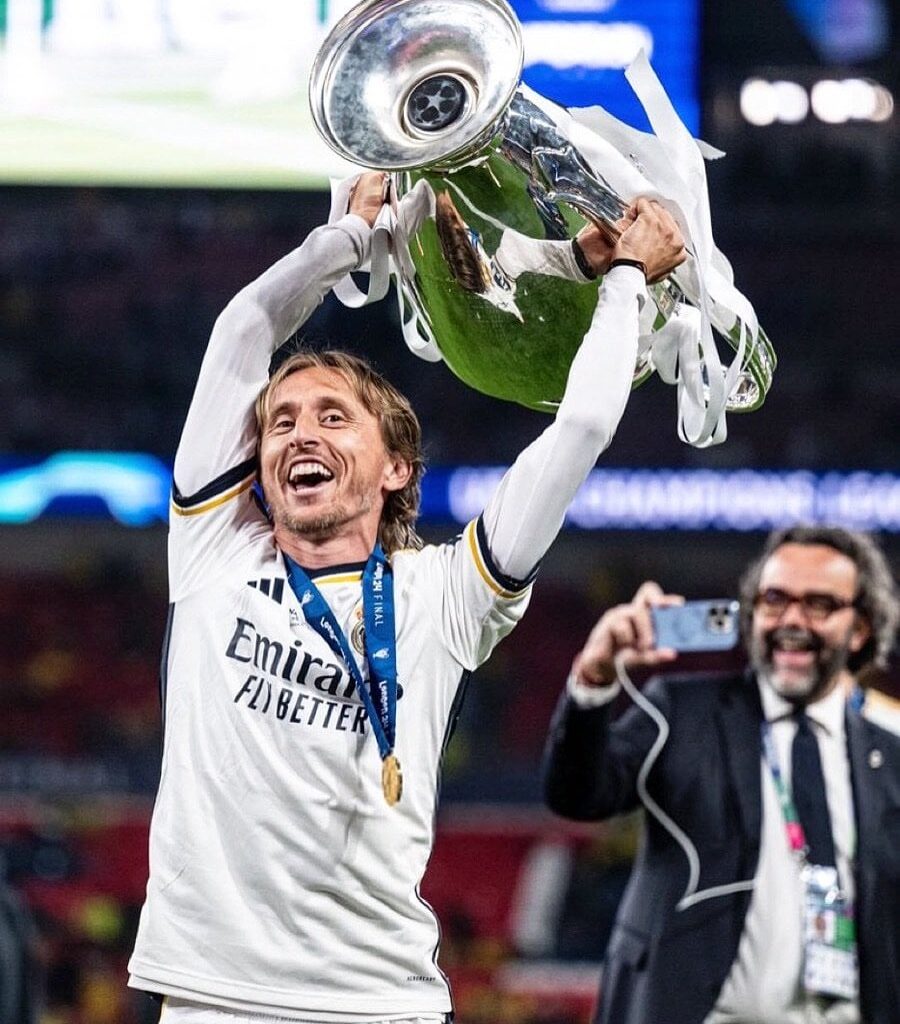 🚨 Luka Modrić will STAY at Real Madrid, 𝐇𝐄𝐑𝐄 𝐖𝐄 𝐆𝐎! @FabrizioRomano ✍️🤍