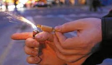 Una discussió per petards davant un restaurant d'Encamp deriva en una baralla