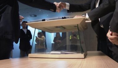 Un referèndum sense condicionants previs