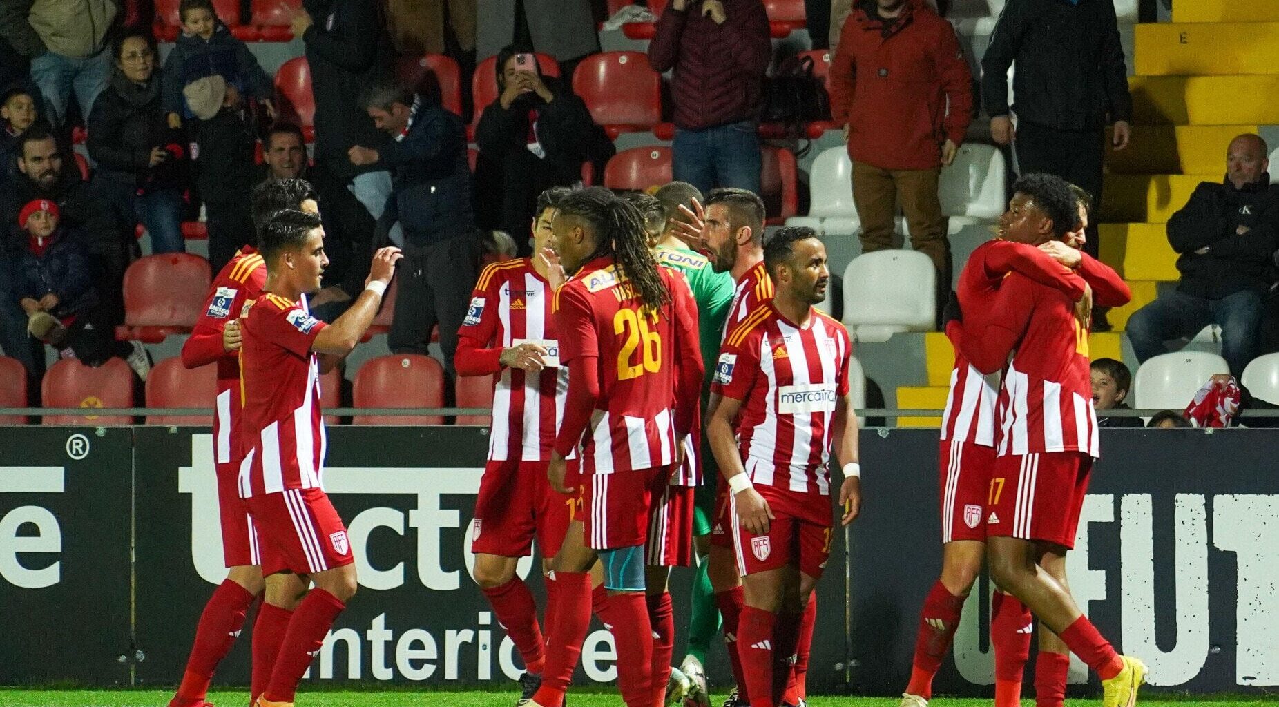 AVS vence Portimonense por 2-1 (4-2 ag) conquistando a promoção à Primeira Liga