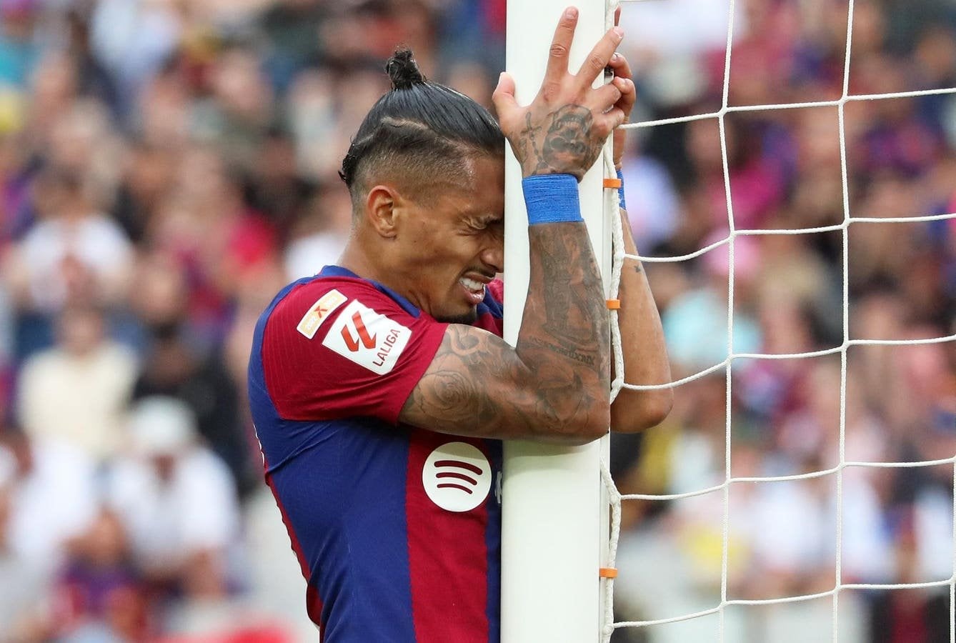 Rivaldo Criticizes Underperforming Raphinha