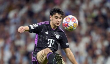 Aleksandar Pavlović on whether he can imagine playing his whole career at Bayern like Thomas Müller: "Yes definitely. I'm a big Bayern fan. I never wanted to leave, even when I had difficult times, especially in the U15s.“