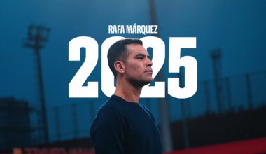 OFFICIAL: Rafa Márquez renews his contract for one more season and continues as the Barça Atlètic coach until June 2025.