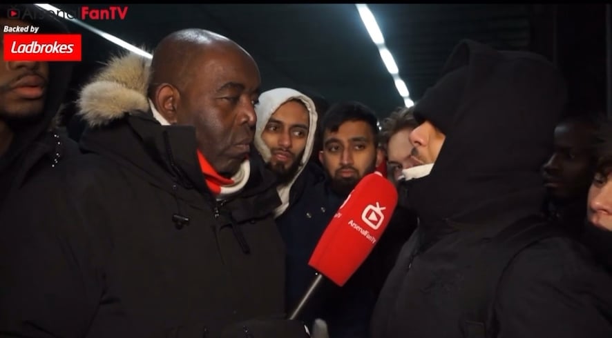 Something to brighten your day: Arsenal fan reaction losing 0-3 to City in 2018 🤣