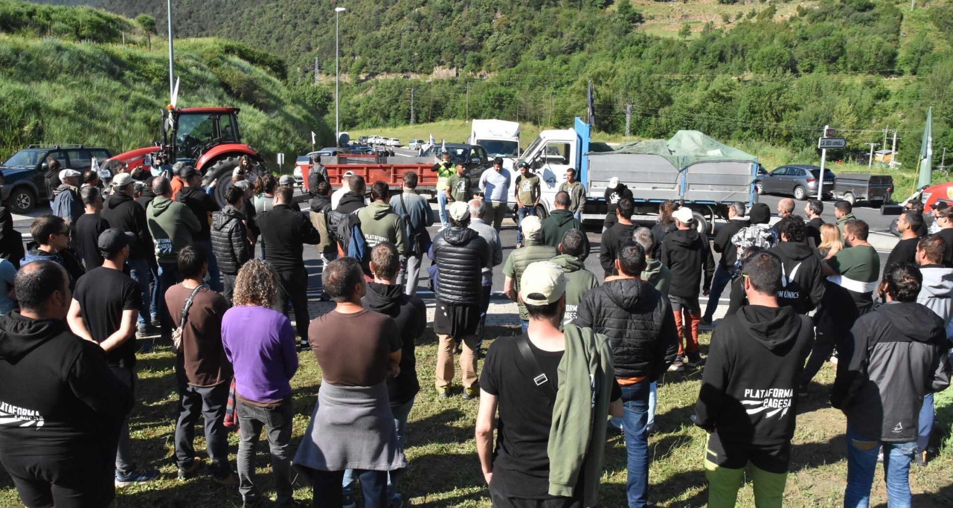 'Els pagesos que han bloquejat Andorra són uns acosadors de manual fent mal a milers de persones a canvi de res'