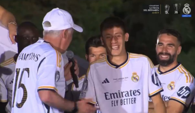 Carlo Ancelotti asking Arda Güler to speak to the Real Madrid fans