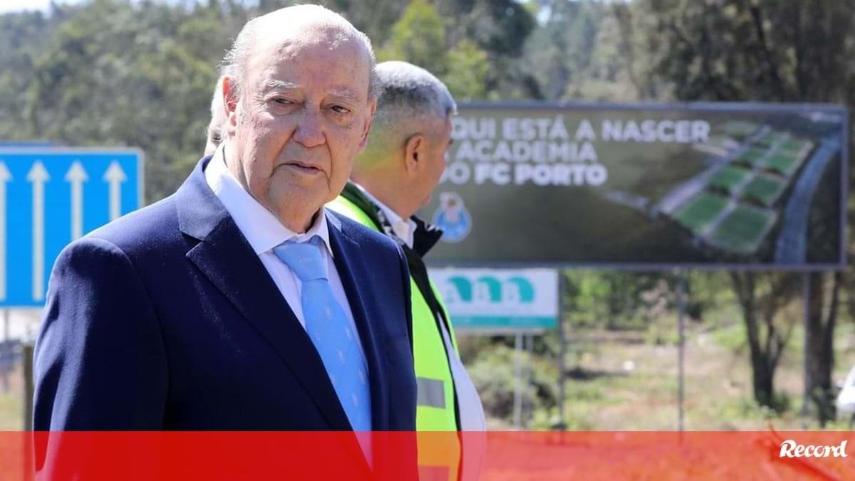 Academia do FC Porto com nova polémica: administração de Pinto da Costa passou cheque sem cobertura