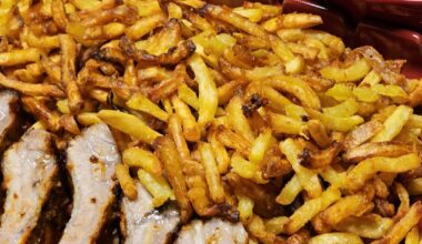 Spare ribs with homecut fries