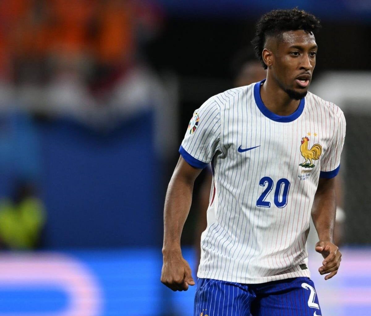 PSG have Kingsley Coman on their list. Initial talks with the player have already taken place. Coman is open to a return to Paris. Bayern would be willing to listen to offers. Price tag: €40-50m [@Plettigoal, @kerry_hau]