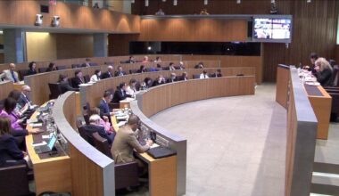 'Sí' a la revisió de les transferències als comuns