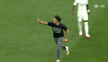 ZDF footage of the 2024 Champions League Final pitch invaders, broadcast on national TV during the match (most broadcasters used UEFA's which cut away from the invaders - ZDF went away from the UEFA broadcast before returning for the throw-in)