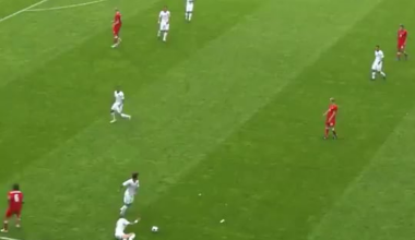Ronaldo recriou esta assistencia  euro 2008 ( pq as pessoas estao a fazer da assistencia dele como algo  surpreendente)