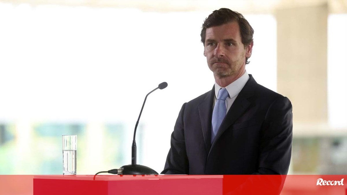 Villas-Boas cumpriu promessa e pagou salários de maio aos funcionários do FC Porto