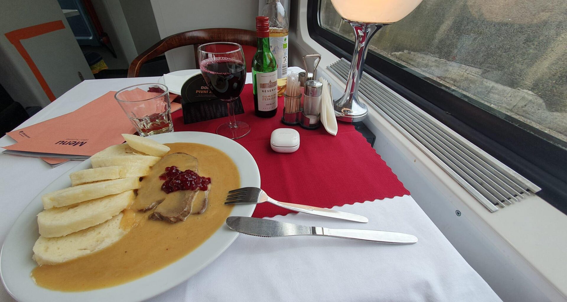 Got hungry on a train, got some svíčková