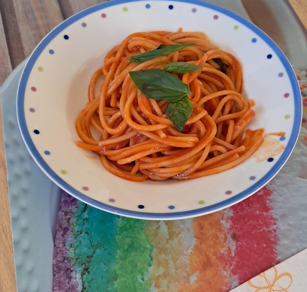 Spaghettoni al pomodoro