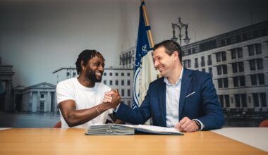Deyovaisio Zeefuik bleibt Herthaner! Der Niederländer hat am seinen Vertrag bei Hertha BSC um ein weiteres Jahr verlängert