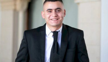 Mustapha Kasmi, de la patera a ingeniero en 9 años: «No hay que discriminar a nadie. Mañana el emigrante puede ser cualquiera»