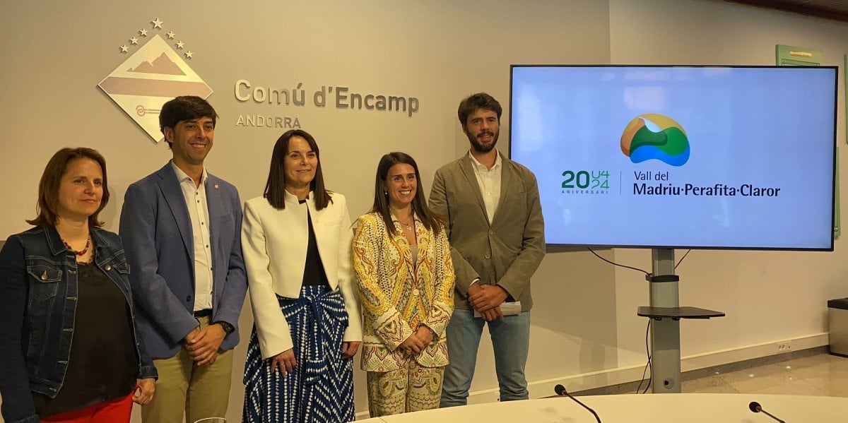 Hi han més articles avui -06/19/2024. Aqui estan tots els titulars que he trobat...