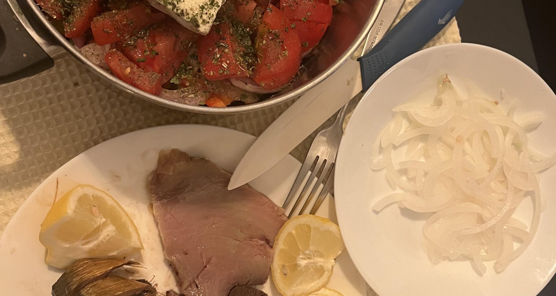 Palamida, Smoked Mackerel, onion, fresh bread and Greek Salad. Salut from Skiathos