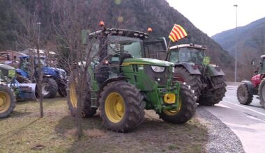 Clam contra els pagesos per usar Andorra d'ostatge i incertesa de l'impacte de 24 hores sense connexió amb Espanya