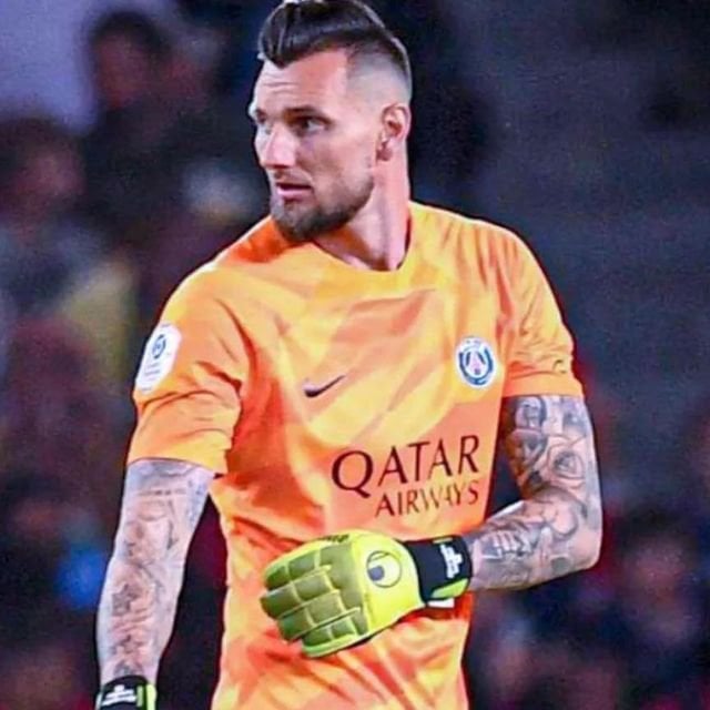 Alexandre Letellier announces his departure from Paris Saint-Germain.