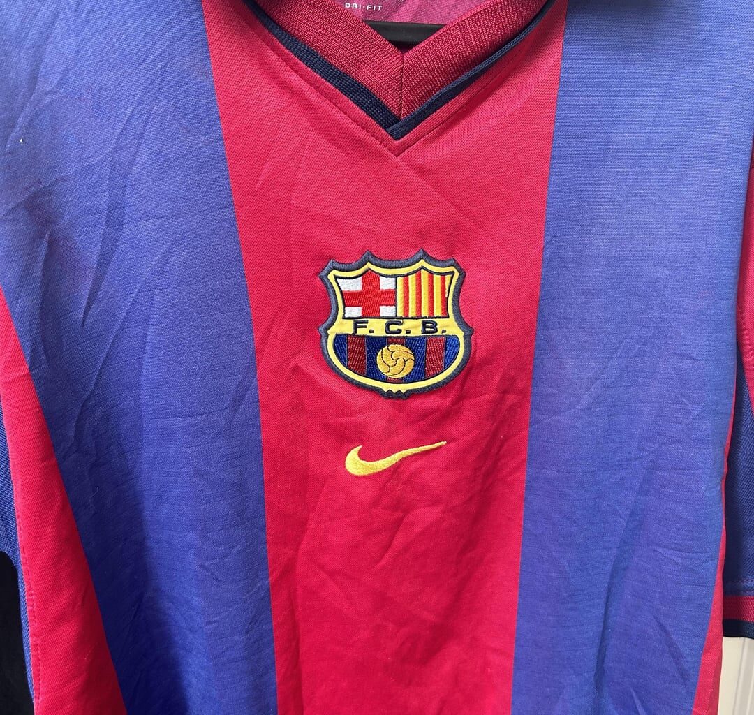Barca fans - is this kit legit?