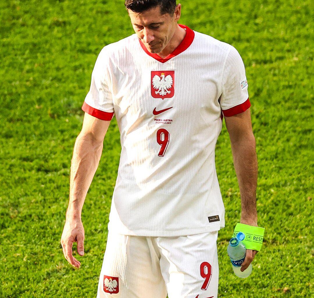 Robert Lewandoski Poland eliminated