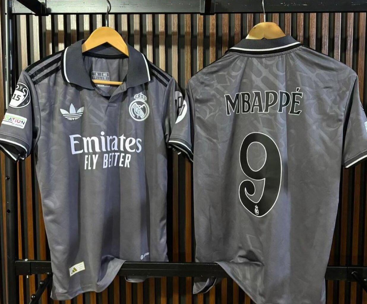 Real Madrid's third kit!