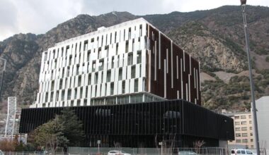 Indemnització de 22.650 euros a un treballador que va ser destituït per quasi atropellar un company