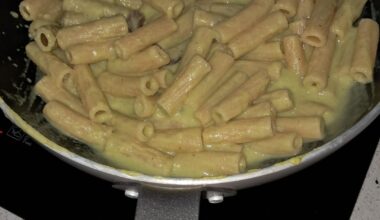 Carbonara di zucchine (senza uova)
