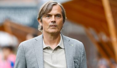PSV in talks with Phillip Cocu to return to club as part of the youth academy staff.